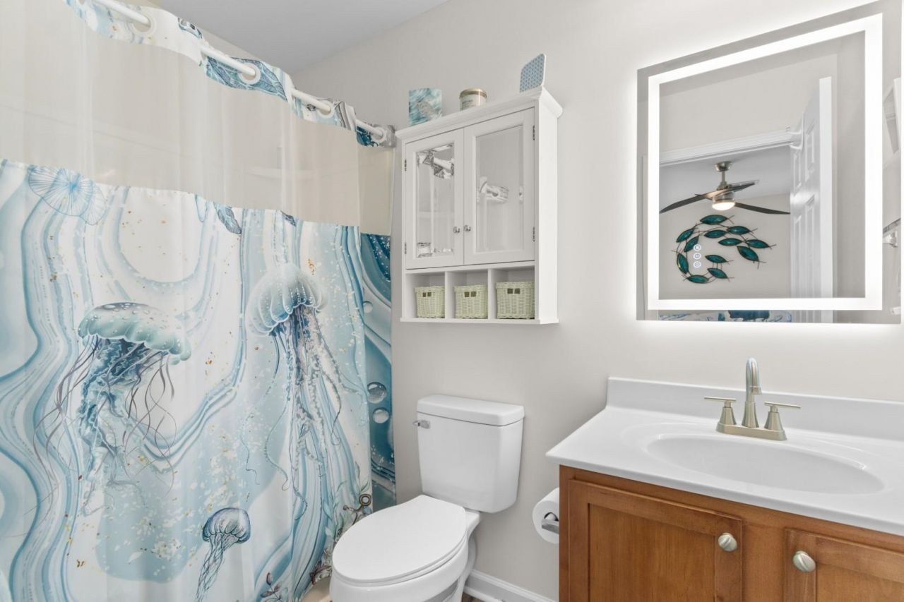 4668 Livorn Loop Photo 18