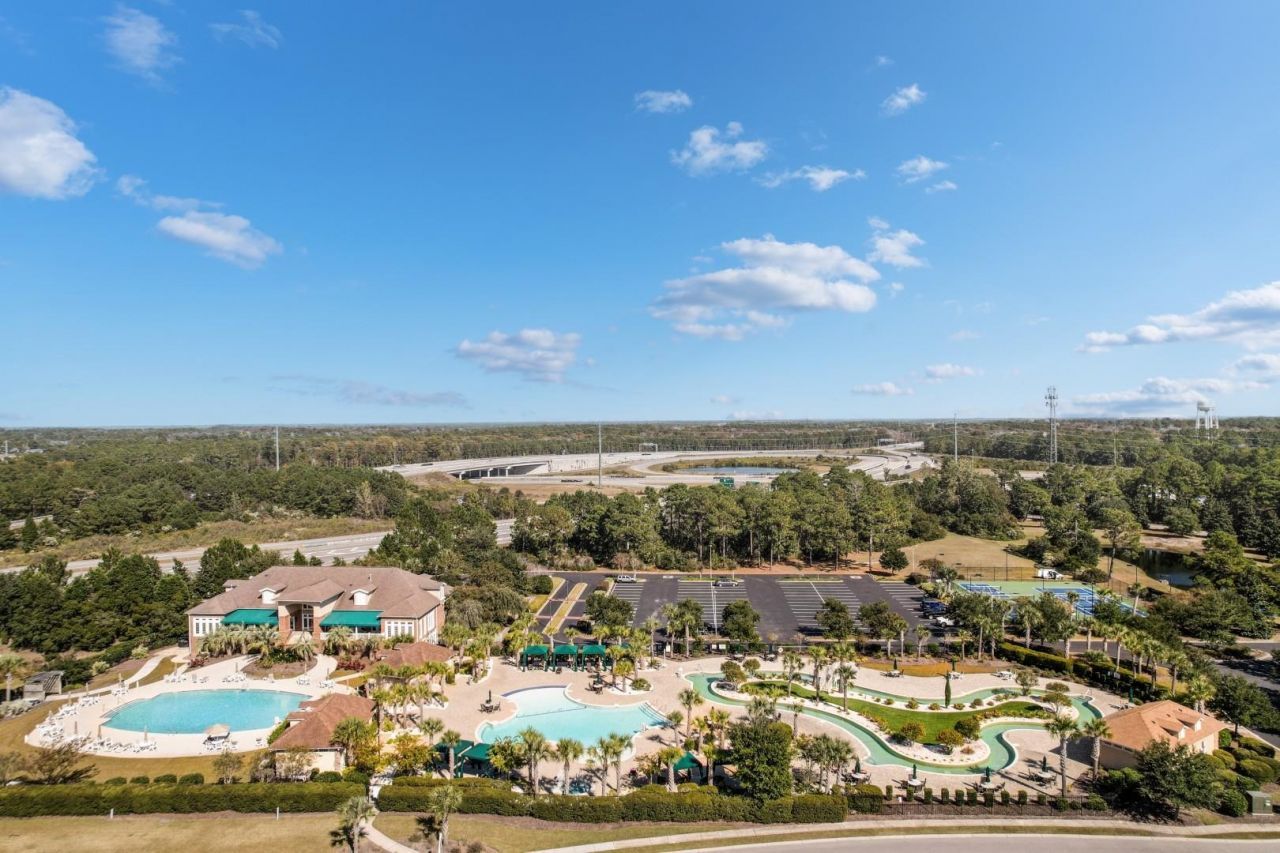 4668 Livorn Loop Photo 38