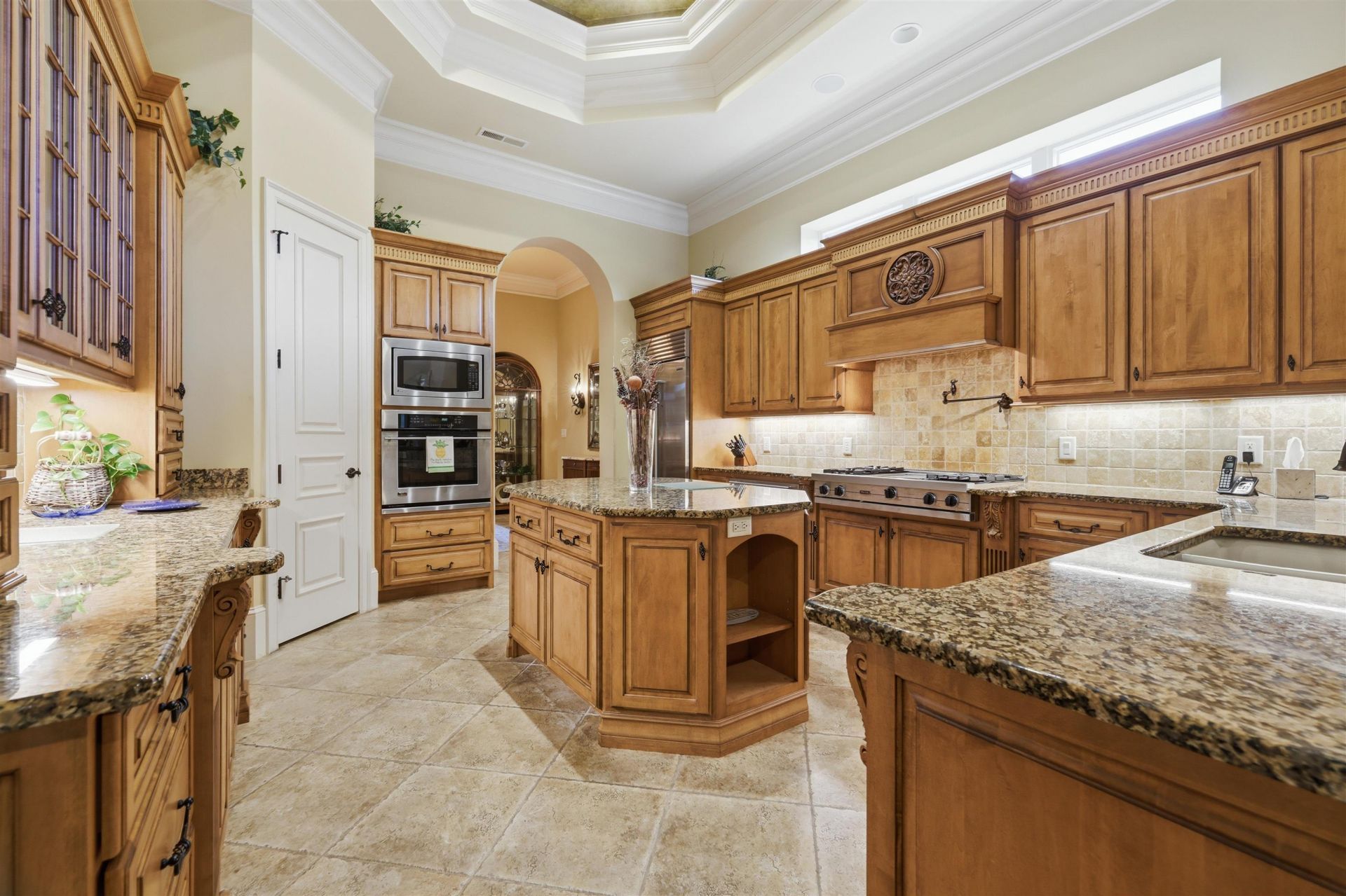 9171 Bellasera Circle Photo 13