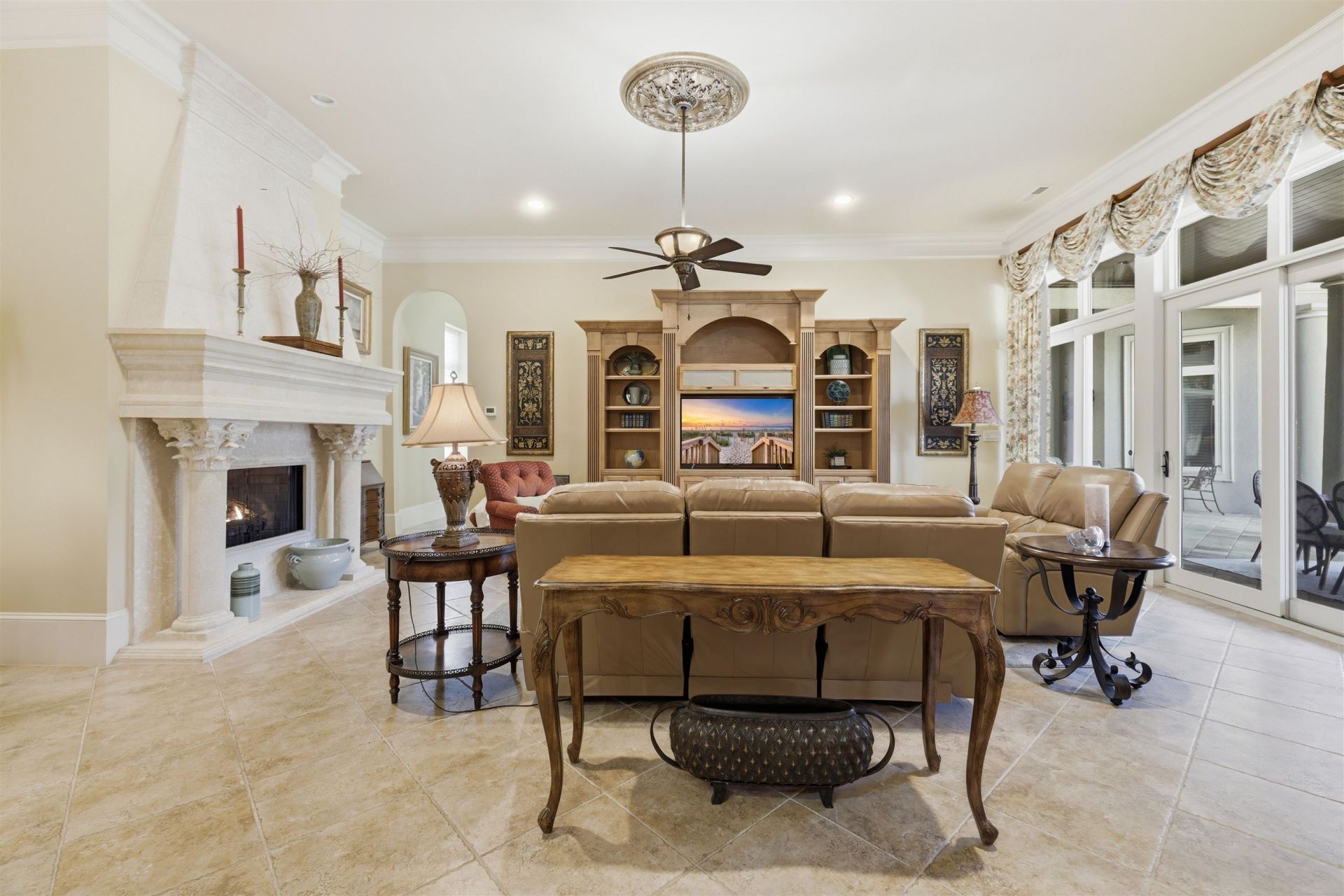 9171 Bellasera Circle Photo 8