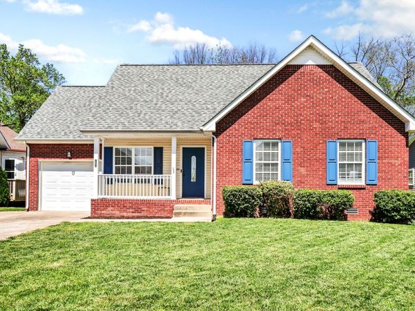1305 Southwood Ct , Clarksville, TN 37042
