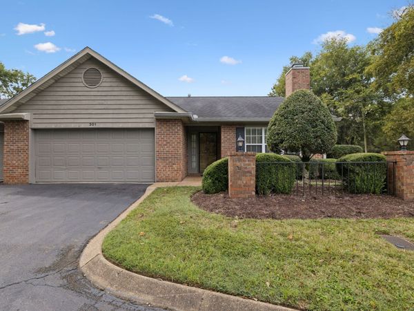 301 Autumn Chase Dr , Nashville, TN 37214