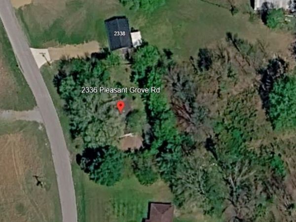 2336 Pleasant Grove Rd, Westmoreland, TN 37186