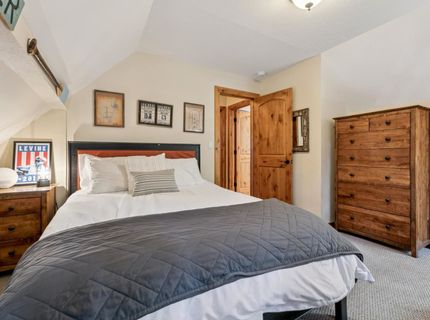 8891 Woodland Drive, Rubicon Bay, CA 96142 Photo