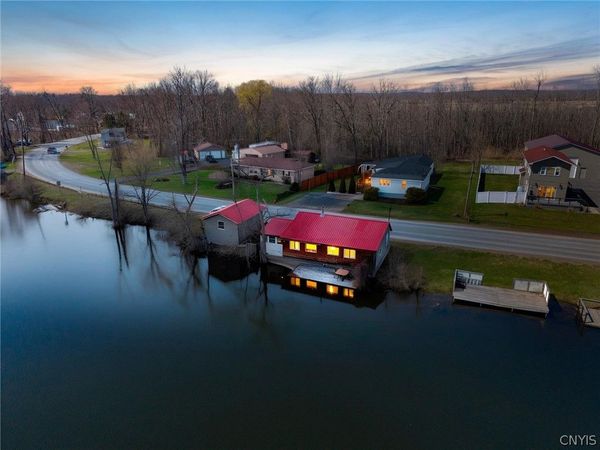 498 County Route 12, Pennellville, NY 13132