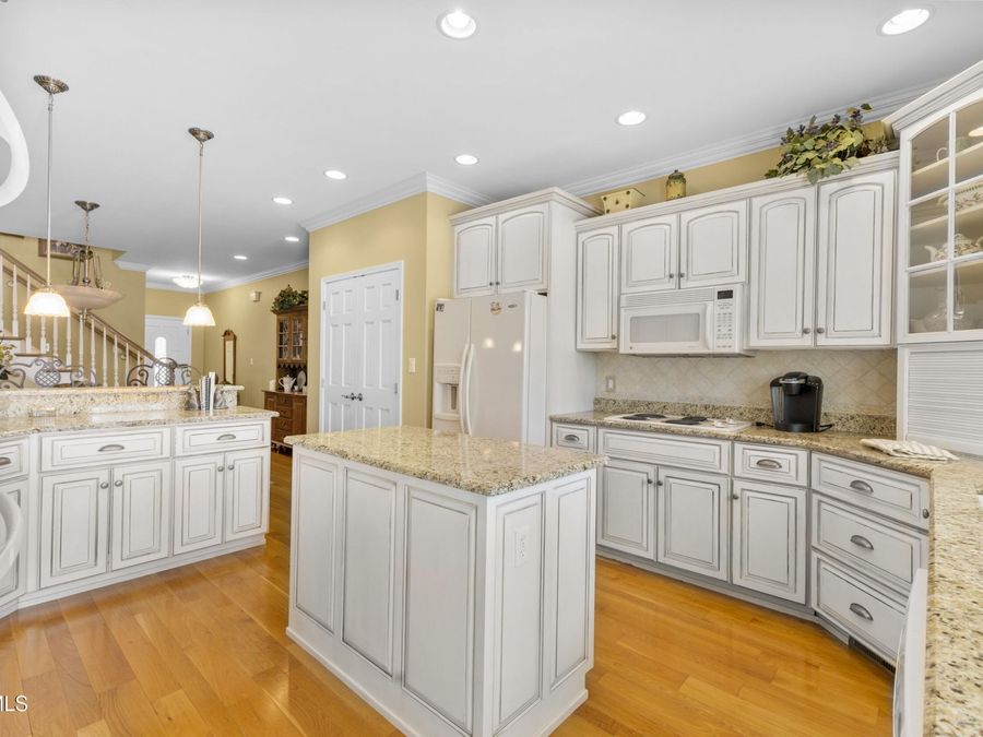 Property Image 60
