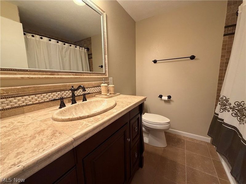 9611 Sunrise Boulevard, Unit K-9, North Royalton, OH 44133 Photo 20