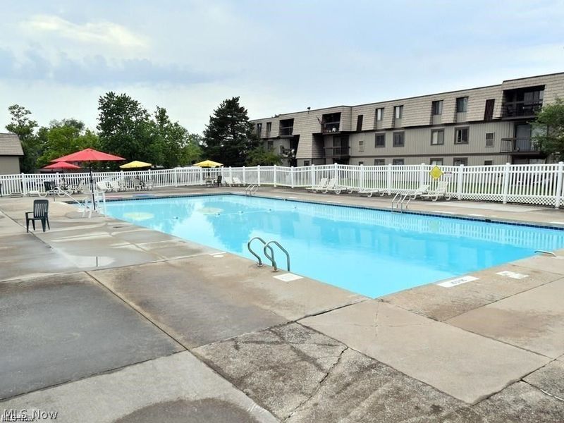 9611 Sunrise Boulevard, Unit K-9, North Royalton, OH 44133 Photo 33