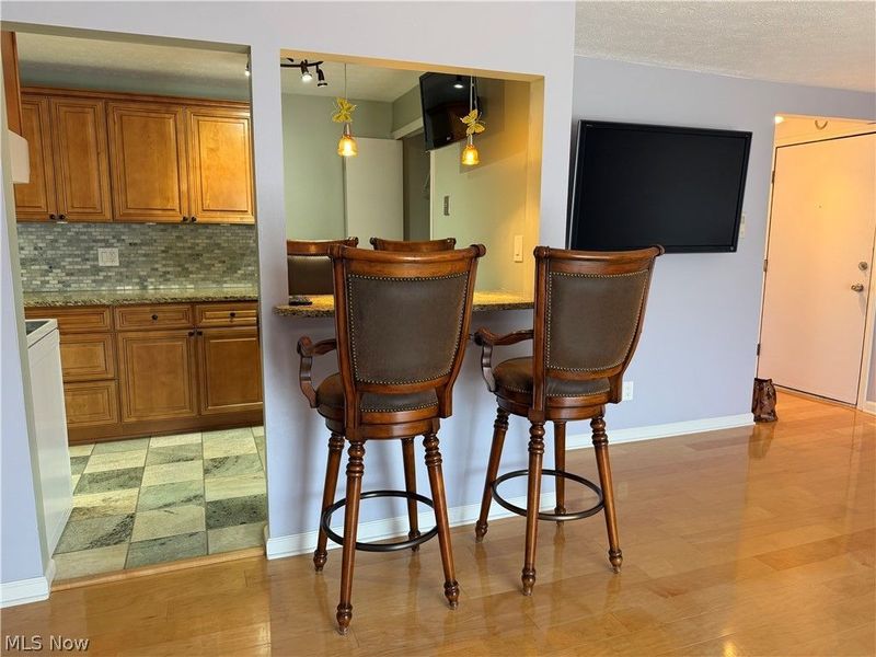 9611 Sunrise Boulevard, Unit K-9, North Royalton, OH 44133 Photo 7