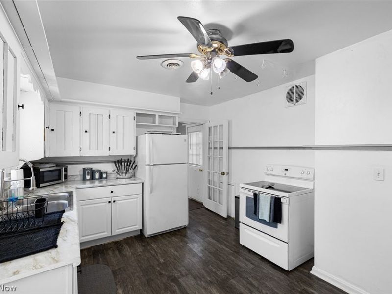 1020 W 19th Street, Lorain, OH 44052 Photo 12