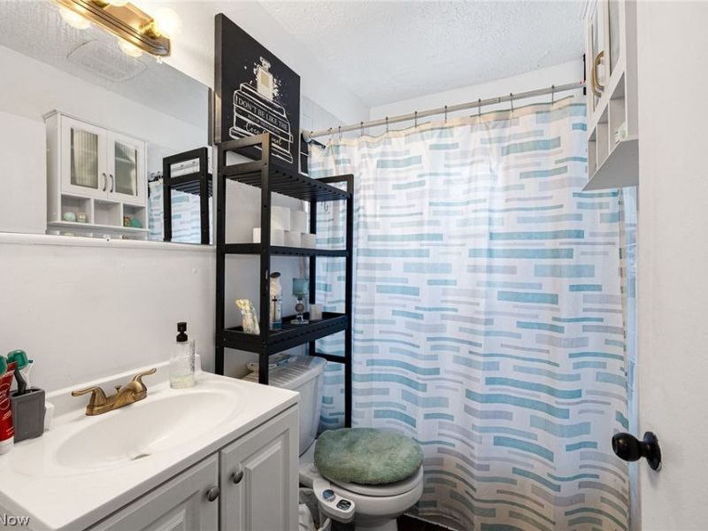 1020 W 19th Street, Lorain, OH 44052 Photo 20