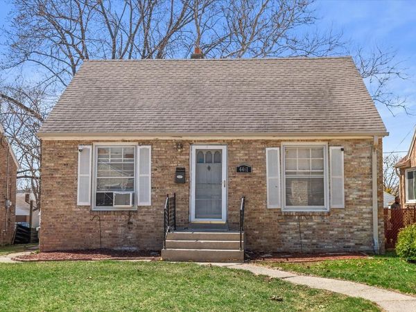 4461 N 39th STREET, Milwaukee, WI 53209