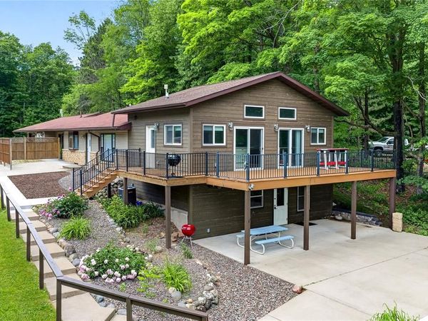 N1936 County Highway M, Unit 6 & 7, Sarona, WI 54870