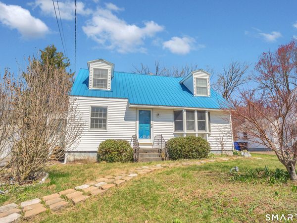 1 King , Enfield, CT 06082