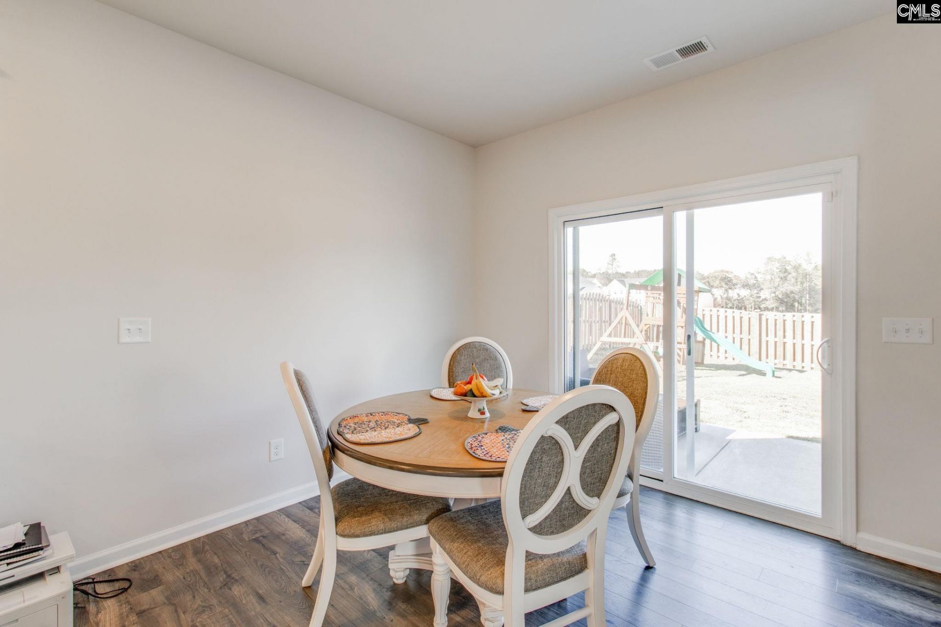 128 Coppersmith Drive Photo 14