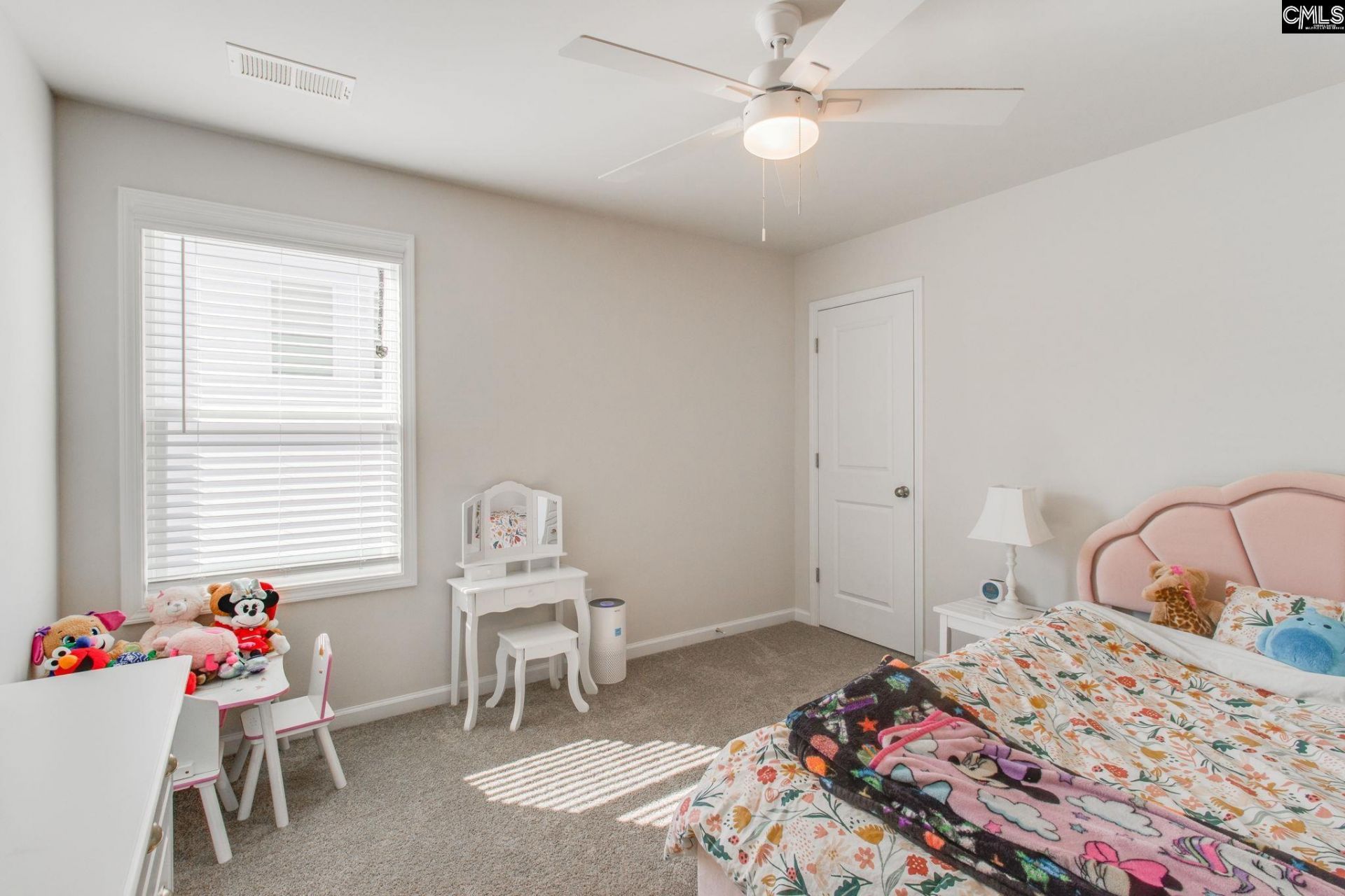 128 Coppersmith Drive Photo 31