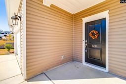 128 Coppersmith Drive photo 4