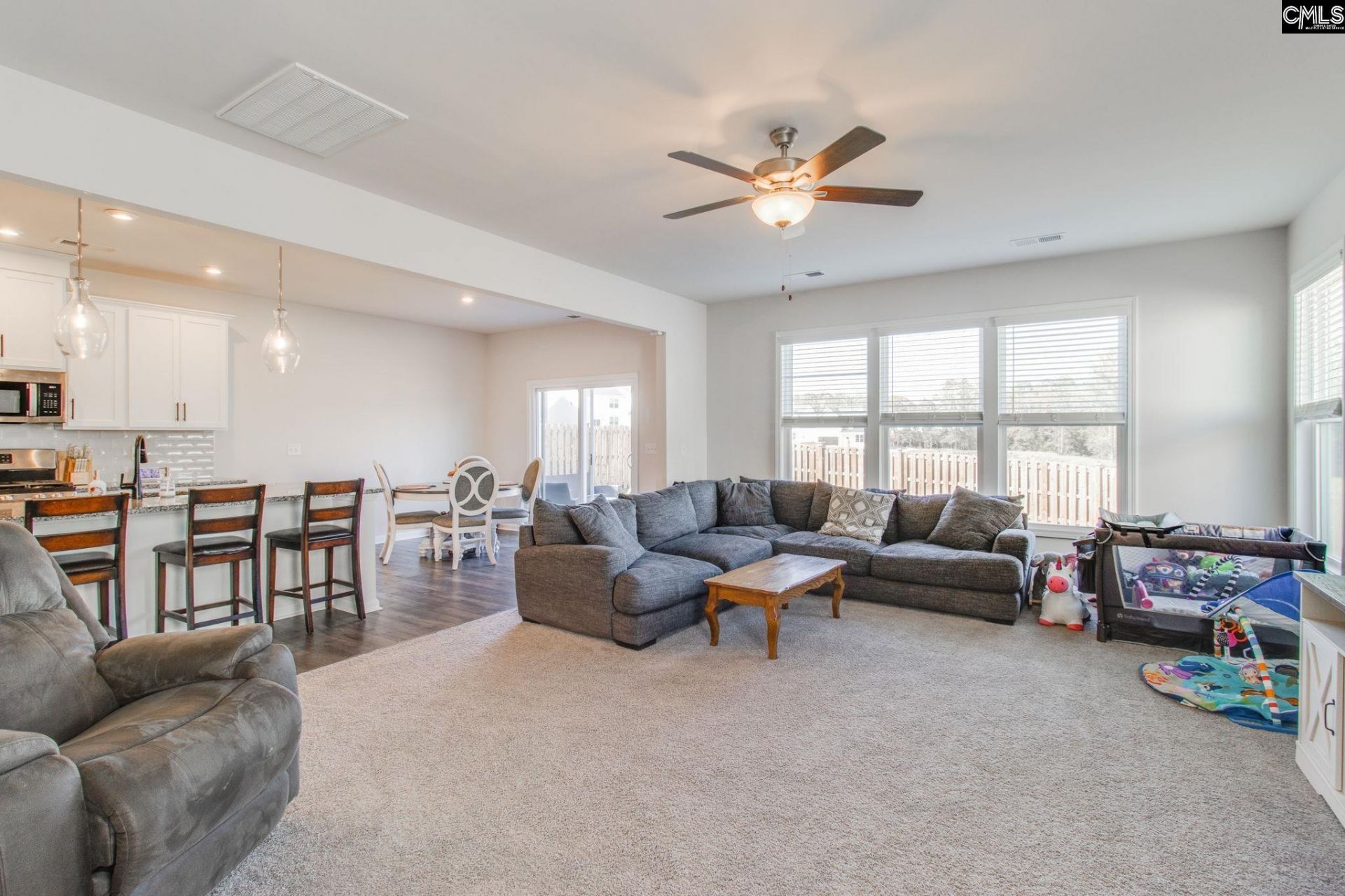 128 Coppersmith Drive Photo 6