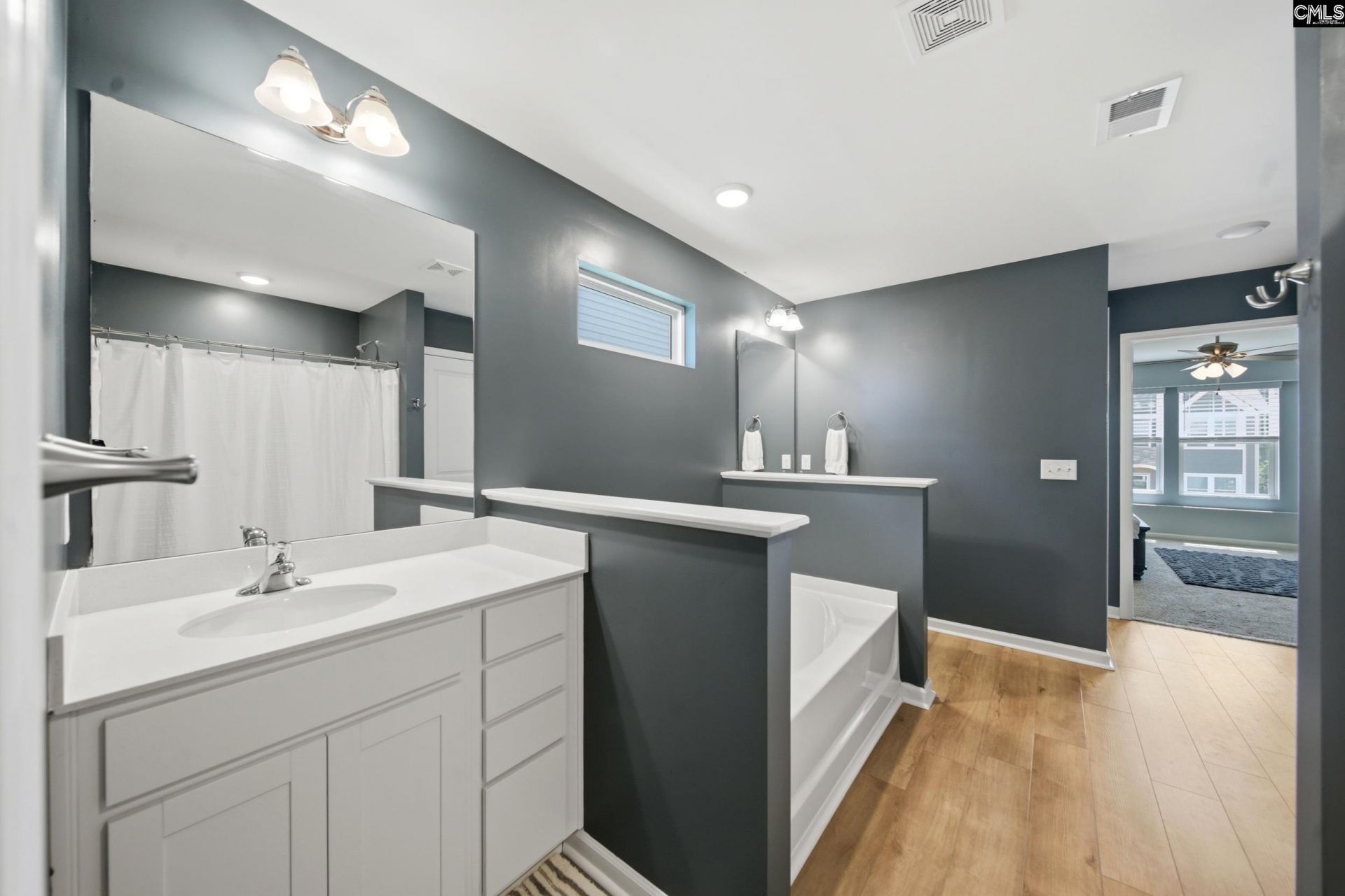 664 Cloudreach Road Photo 16