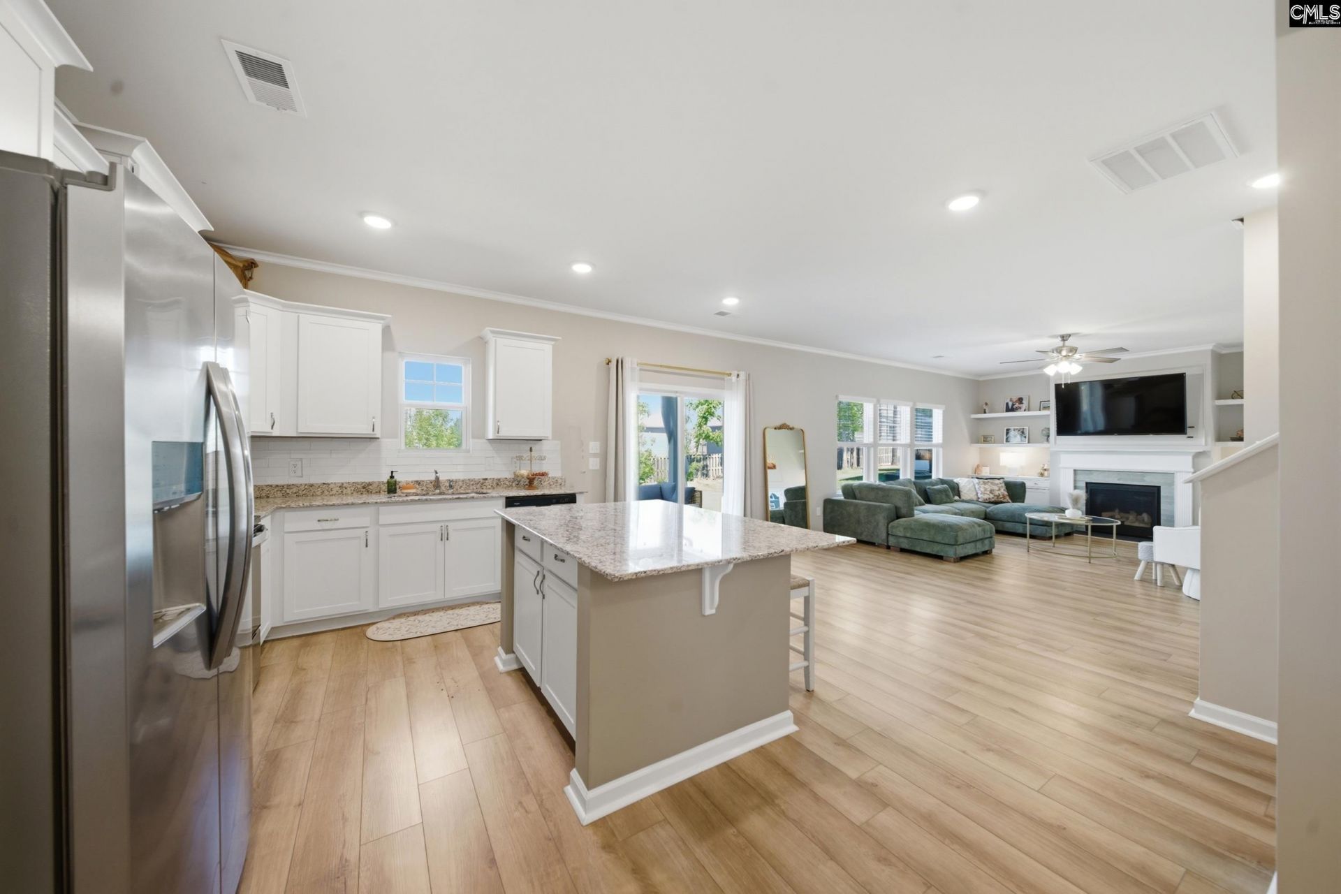 664 Cloudreach Road Photo 8