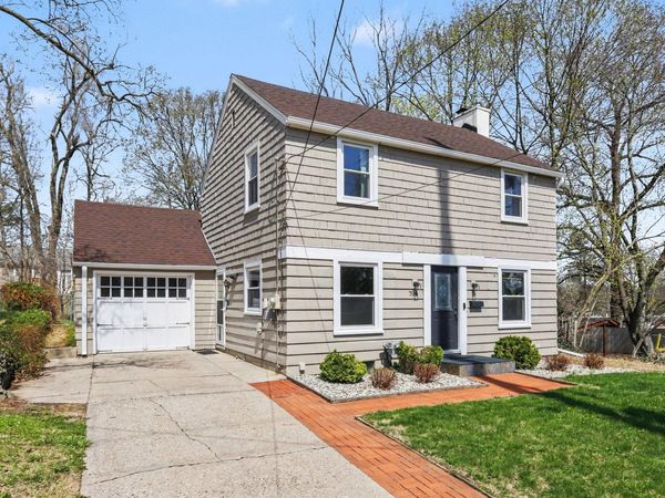 704 Whites Road, Kalamazoo, MI 49008