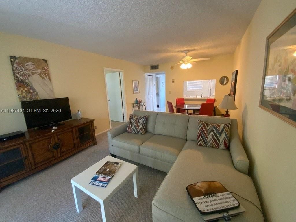 9311 Orange Grove Dr, Unit 405, Davie, FL 33324 Photo