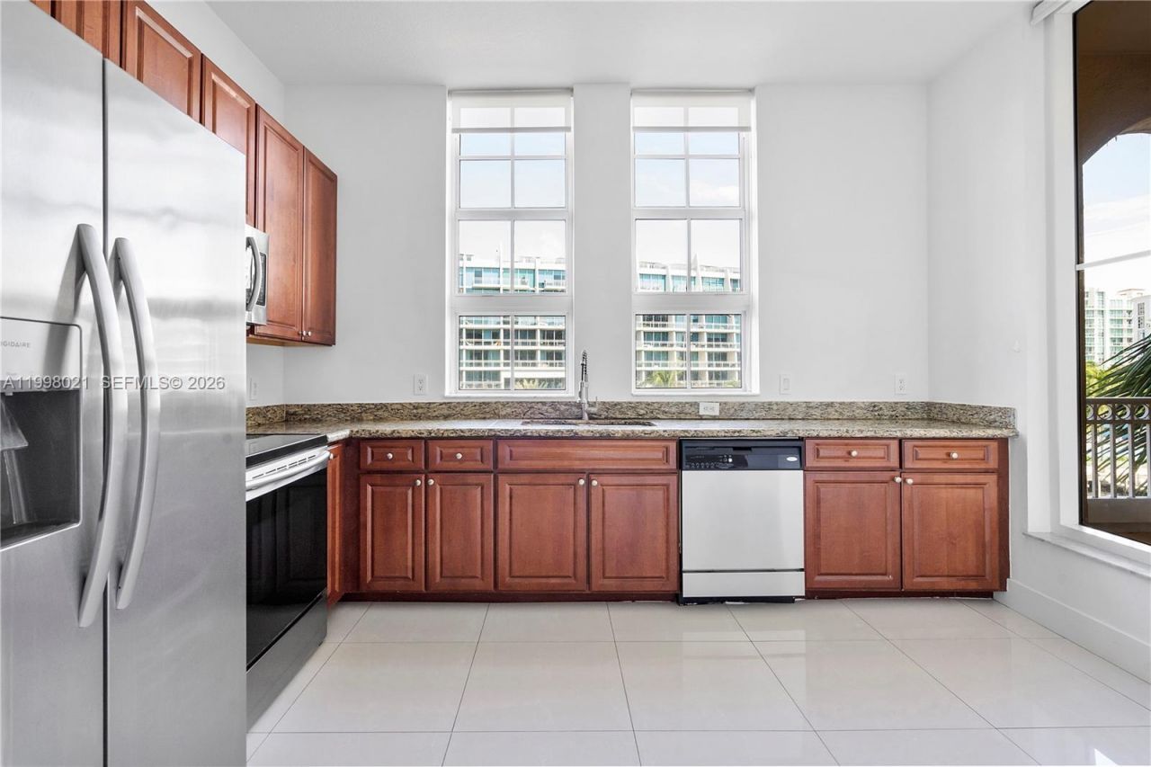 3001 NE 185th St, Unit 411, Aventura, FL 33180 Photo