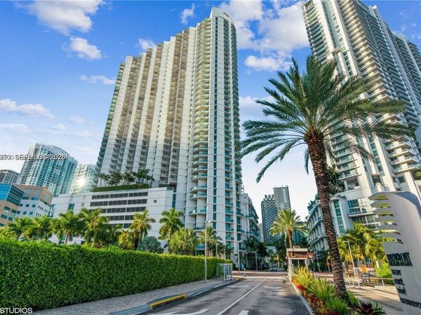 350 S Miami Ave, Unit 1605, Miami, FL 33130