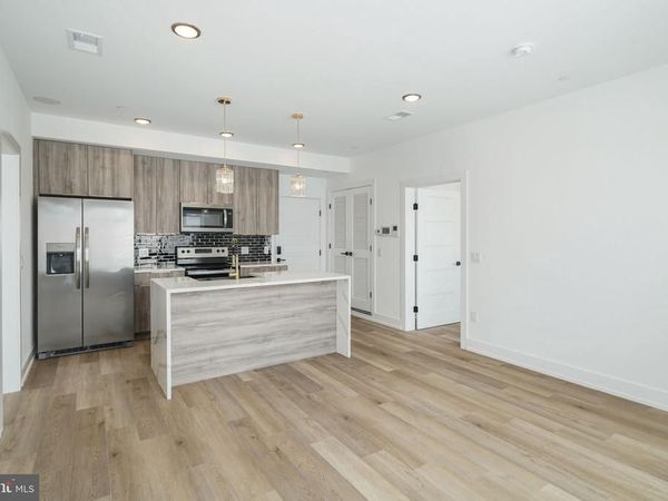 2000 N FRONT ST , Unit 17, PHILADELPHIA, PA 19122