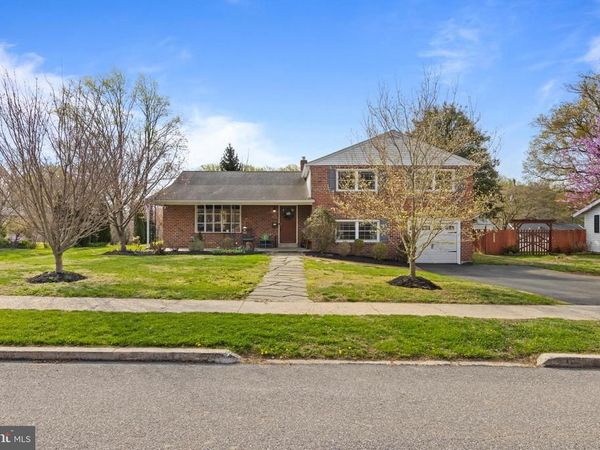 502 RIDGE AVENUE, KENNETT SQUARE, PA 19348