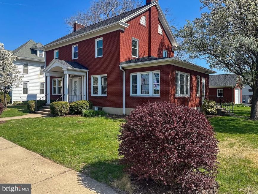 36 N College Street, Palmyra, PA 17078 Main Photo