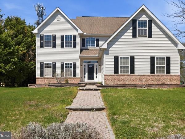 29 KARENS WAY , BEAR, DE 19701