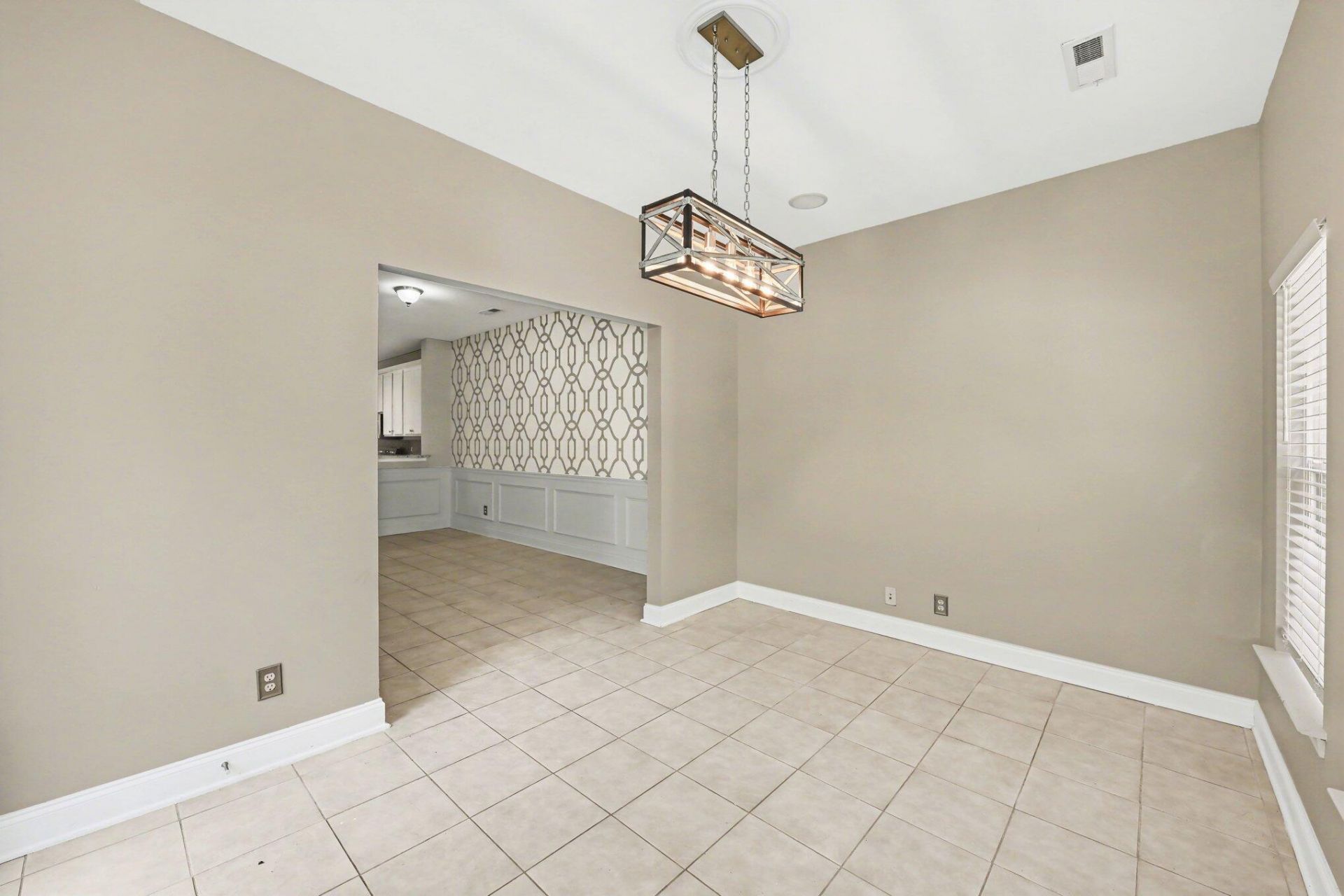 5150 Trump Street Photo 11