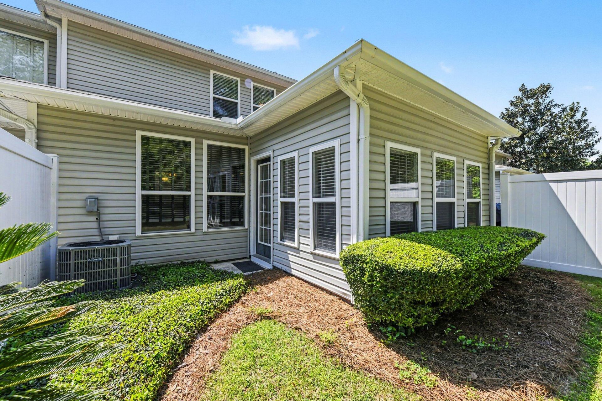 5150 Trump Street Photo 32