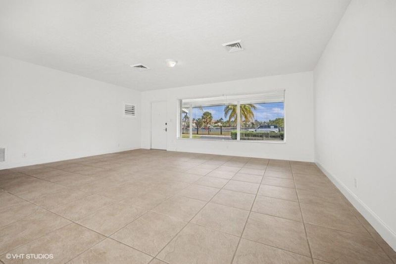 2433 NE 24th Street, Lighthouse Point, FL 33064 Photo