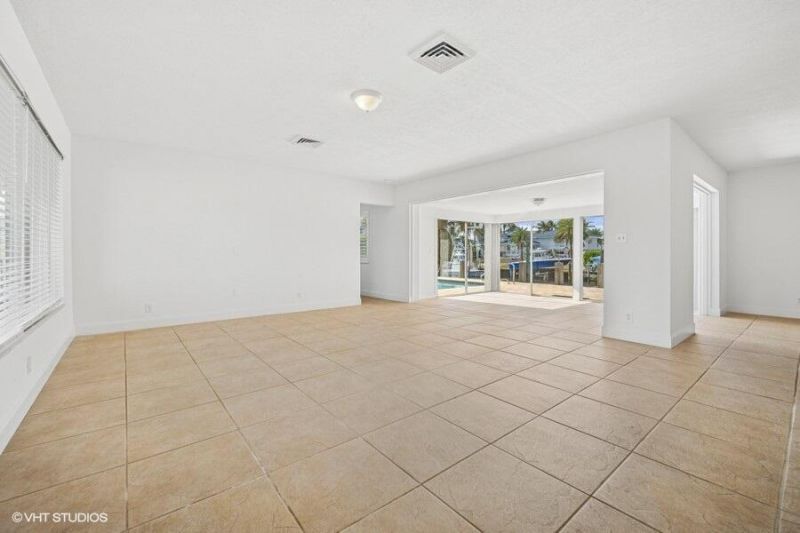 2433 NE 24th Street, Lighthouse Point, FL 33064 Photo