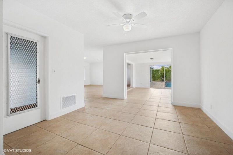 2433 NE 24th Street, Lighthouse Point, FL 33064 Photo