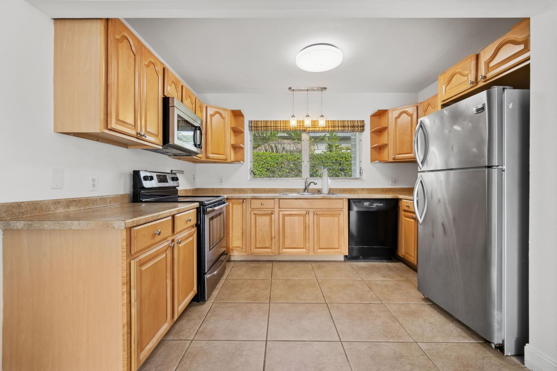 2433 NE 24th Street, Lighthouse Point, FL 33064 Photo