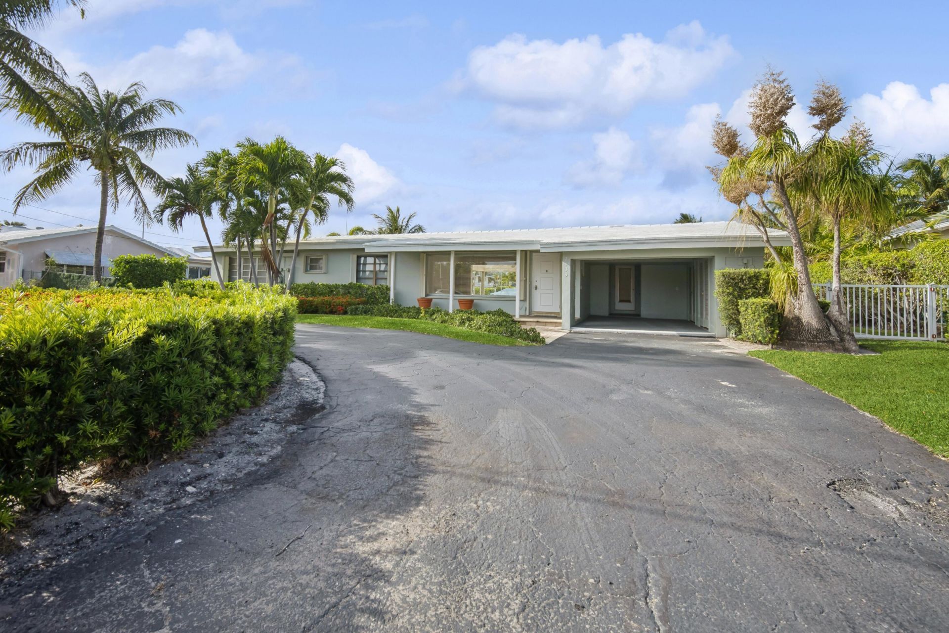 2433 NE 24th Street, Lighthouse Point, FL 33064 Photo