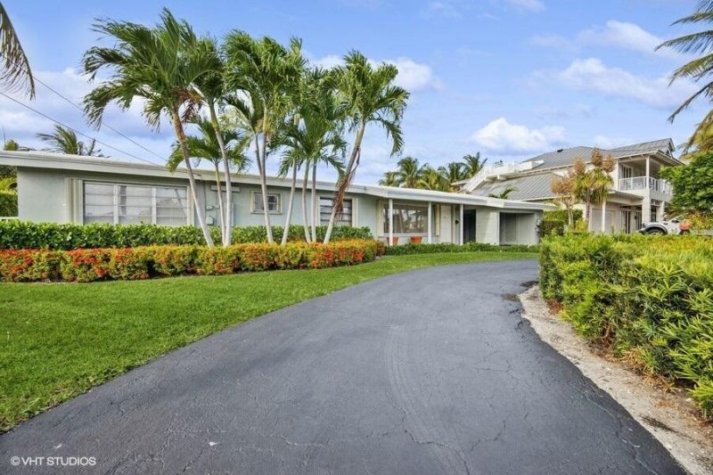 2433 NE 24th Street, Lighthouse Point, FL 33064 Photo