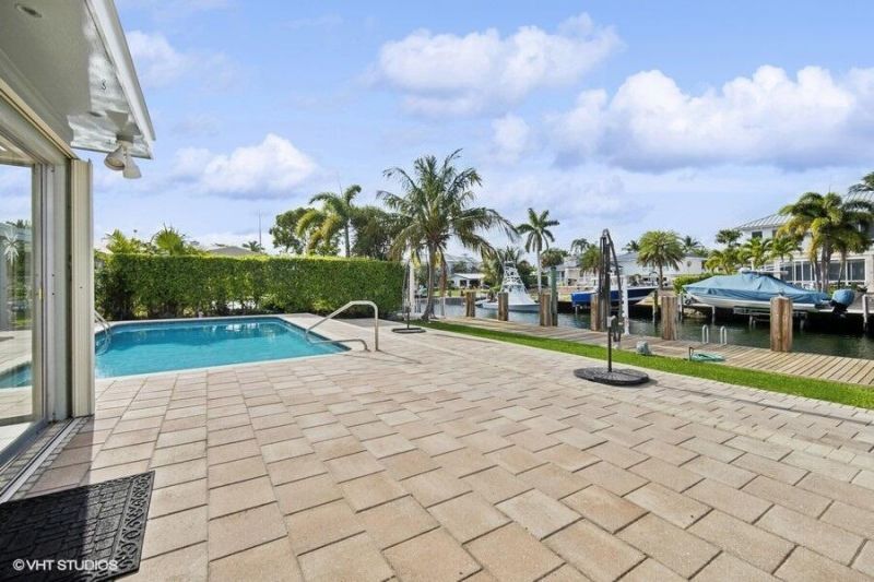 2433 NE 24th Street, Lighthouse Point, FL 33064 Photo