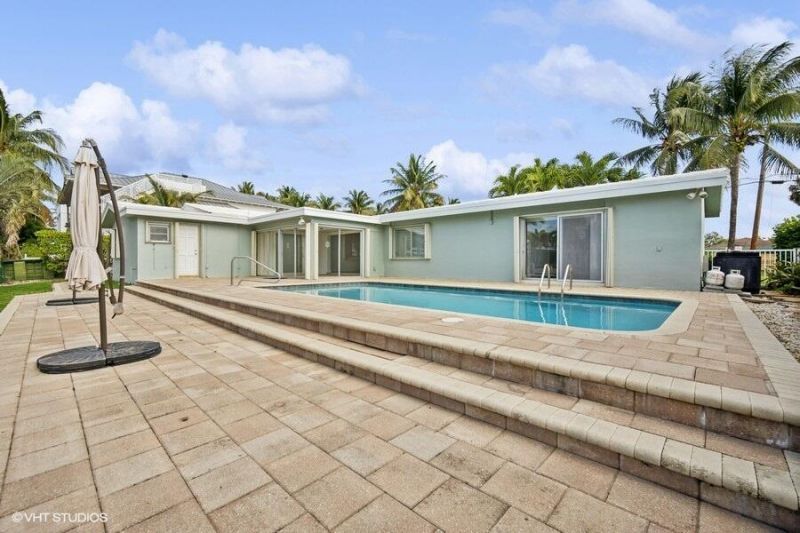 2433 NE 24th Street, Lighthouse Point, FL 33064 Photo