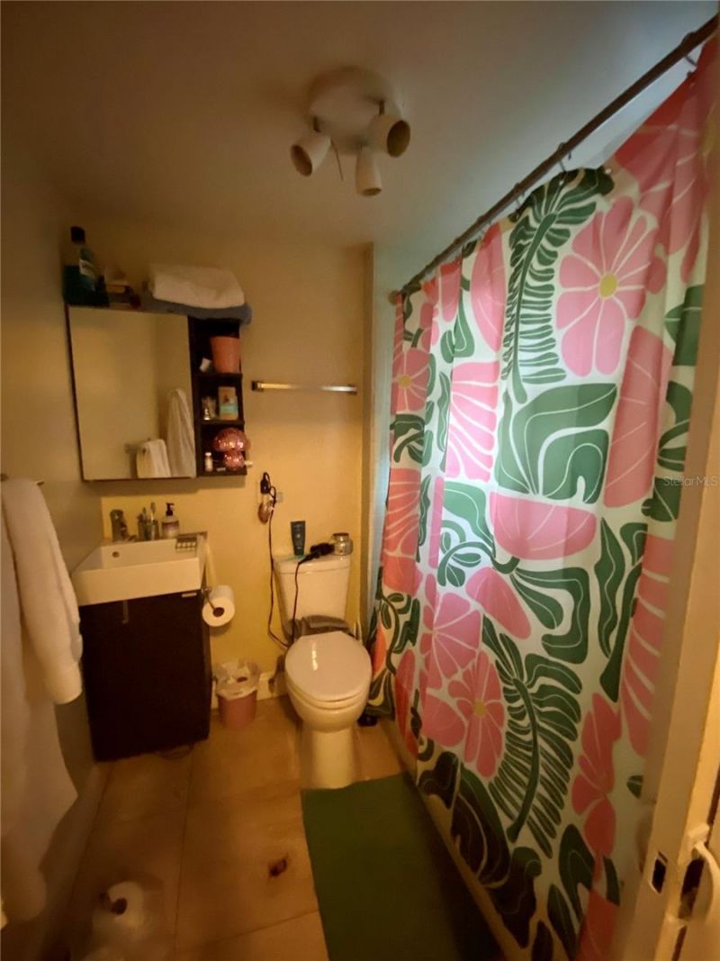 1102 NW 3rd Avenue, Gainesville, FL 32601 Photo