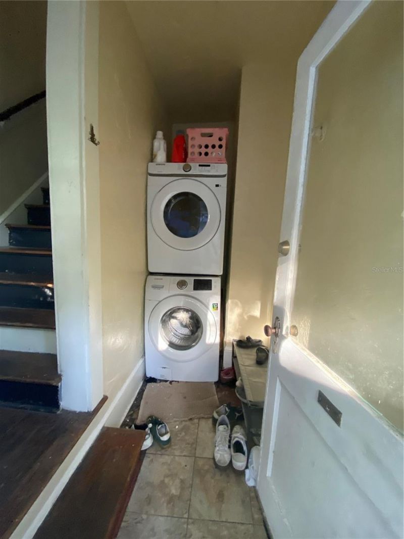 1102 NW 3rd Avenue, Gainesville, FL 32601 Photo