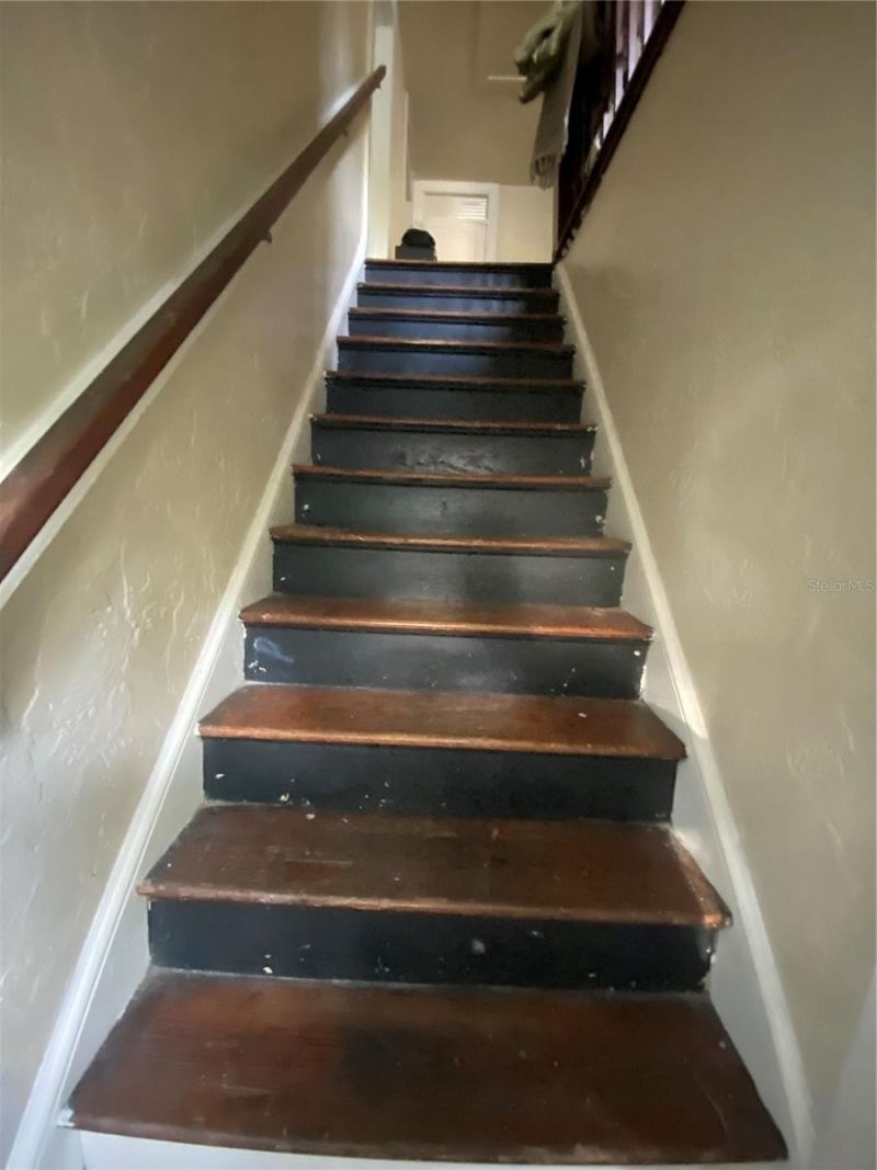 1102 NW 3rd Avenue, Gainesville, FL 32601 Photo