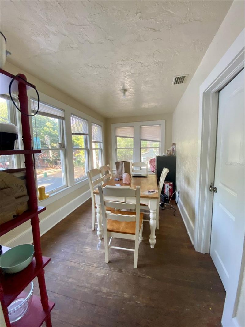 1102 NW 3rd Avenue, Gainesville, FL 32601 Photo