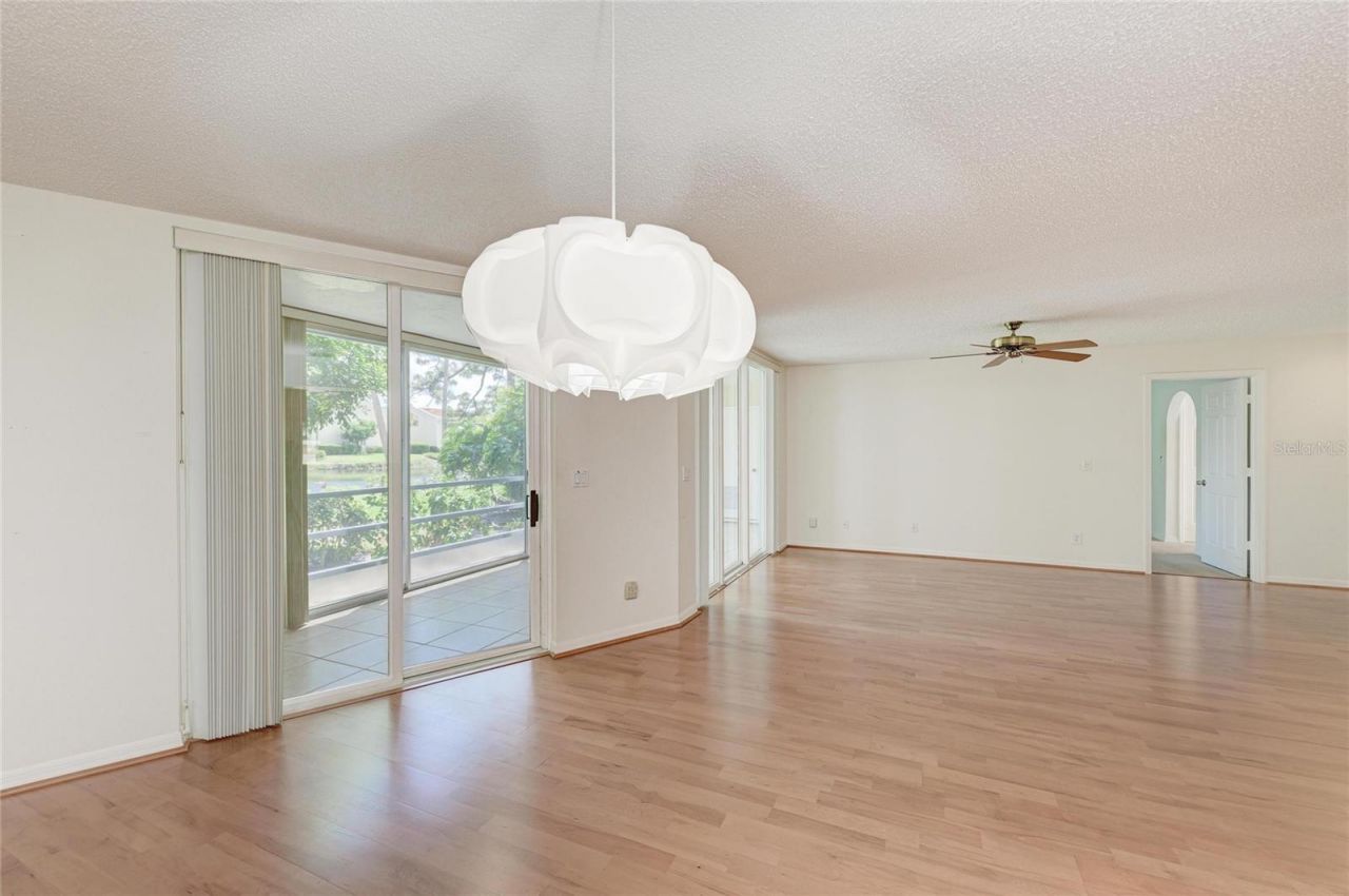 6101 34th Street W, Unit 20B, Bradenton, FL 34210 Photo