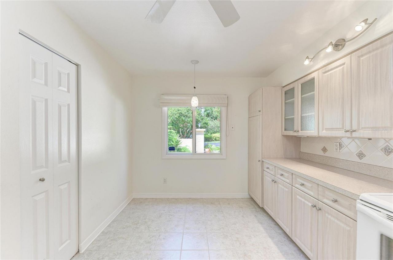 6101 34th Street W, Unit 20B, Bradenton, FL 34210 Photo