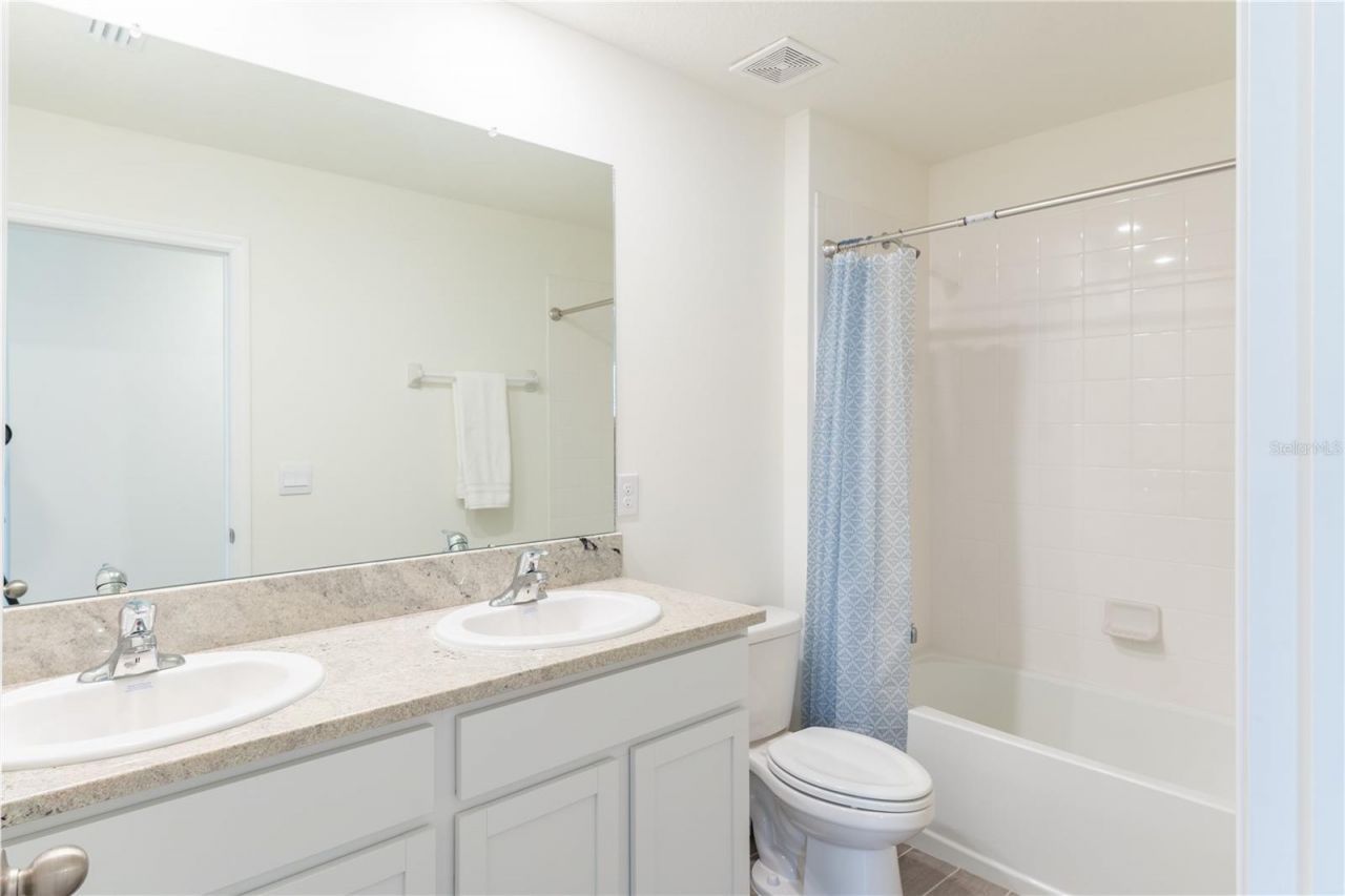 4807 SW 51st Drive, Gainesville, FL 32608 Photo