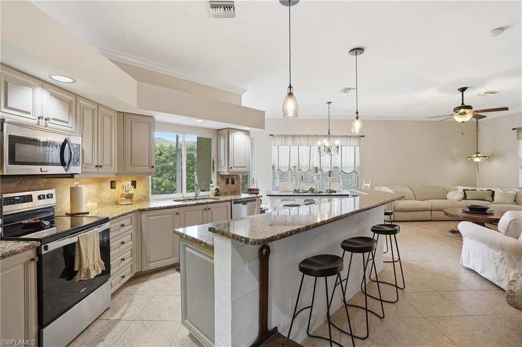 12761 Dresden Ct, Fort Myers, FL 33912 Photo